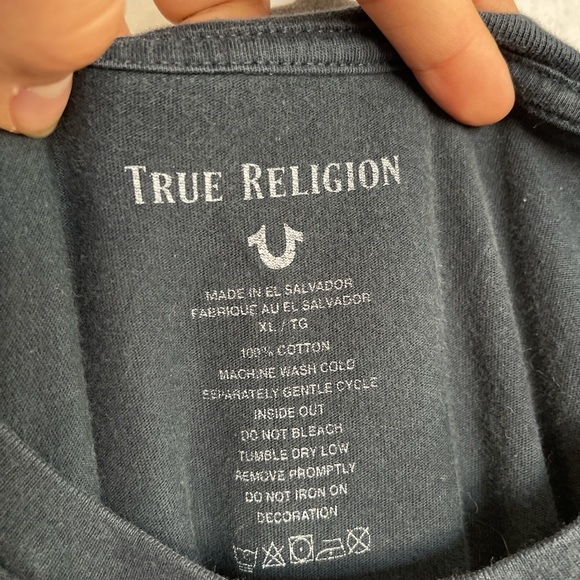 True Religion 80s Wolf Distressed Tshirt🔥 - Picture 4 of 5